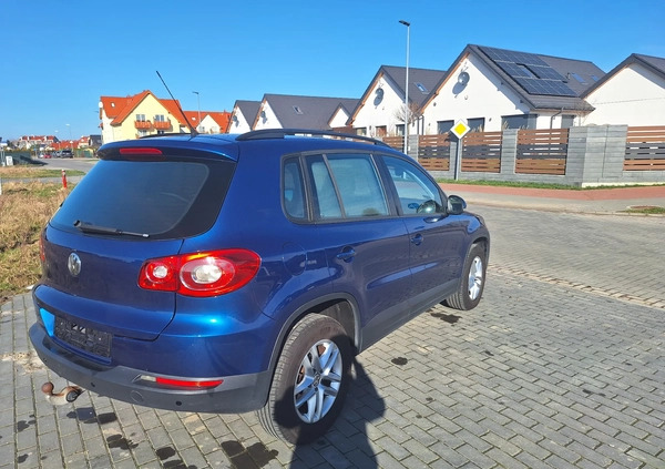 Volkswagen Tiguan cena 27500 przebieg: 301000, rok produkcji 2007 z Kołobrzeg małe 301